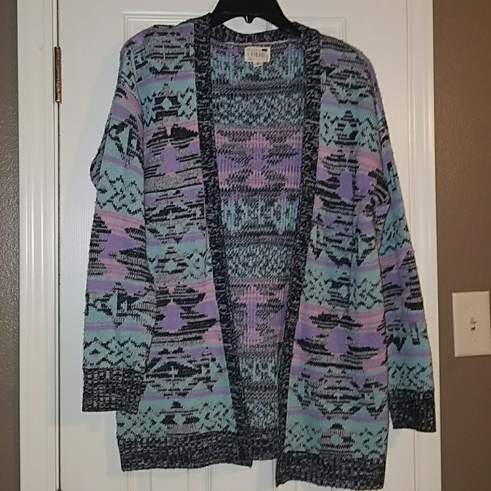 Cardigan - Picture 1 of 3